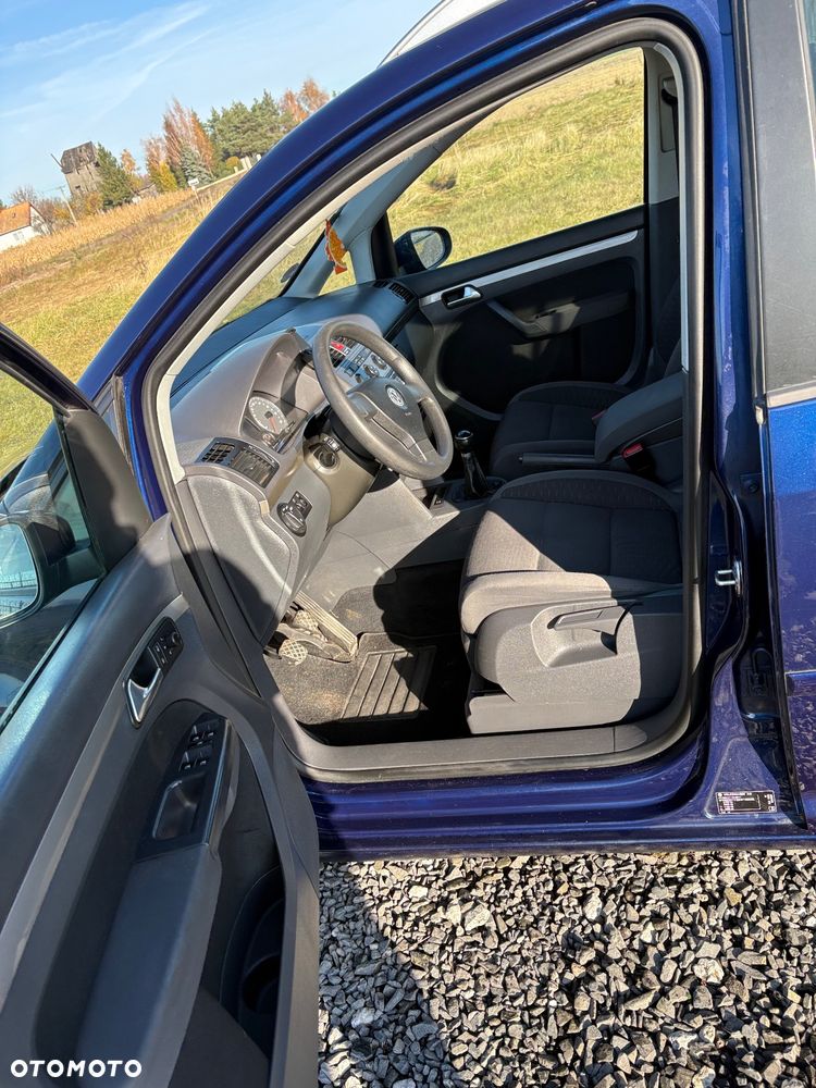 Volkswagen Touran 1.9 TDI Conceptline - 5