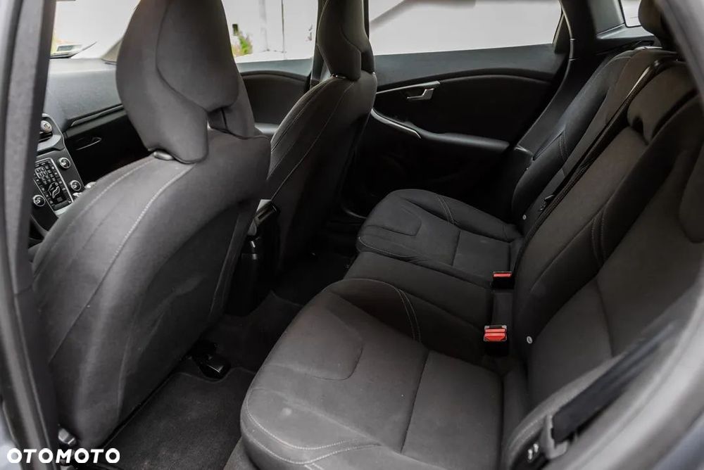 Volvo V40 D2 Drive-E Base - 27