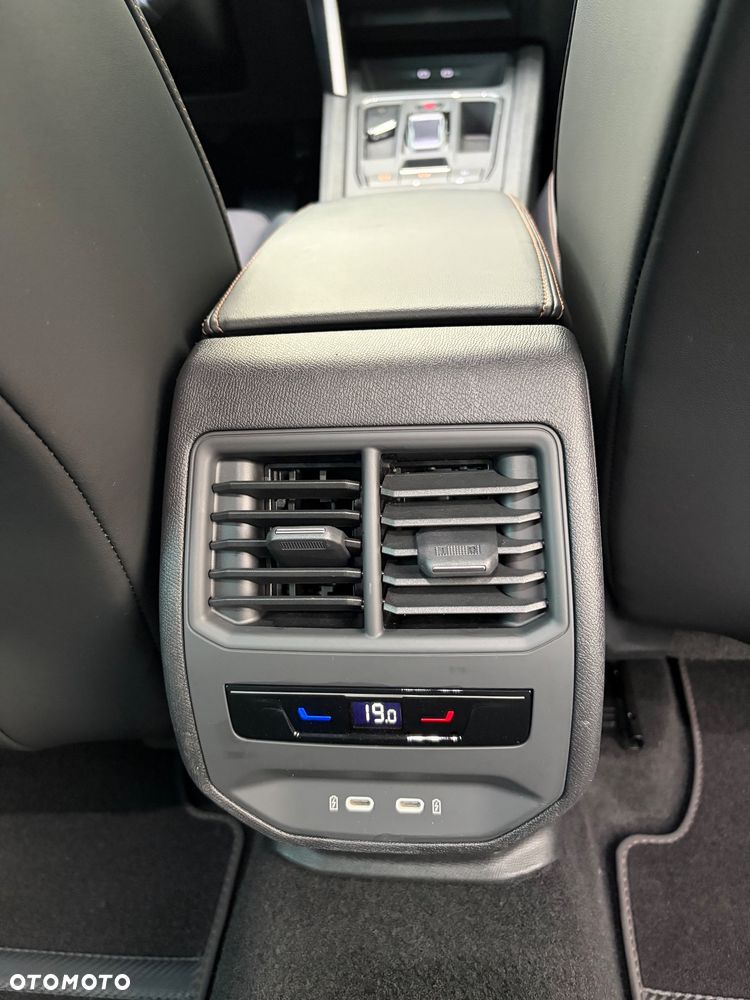 Cupra Formentor 1.5 eTSI DSG - 18