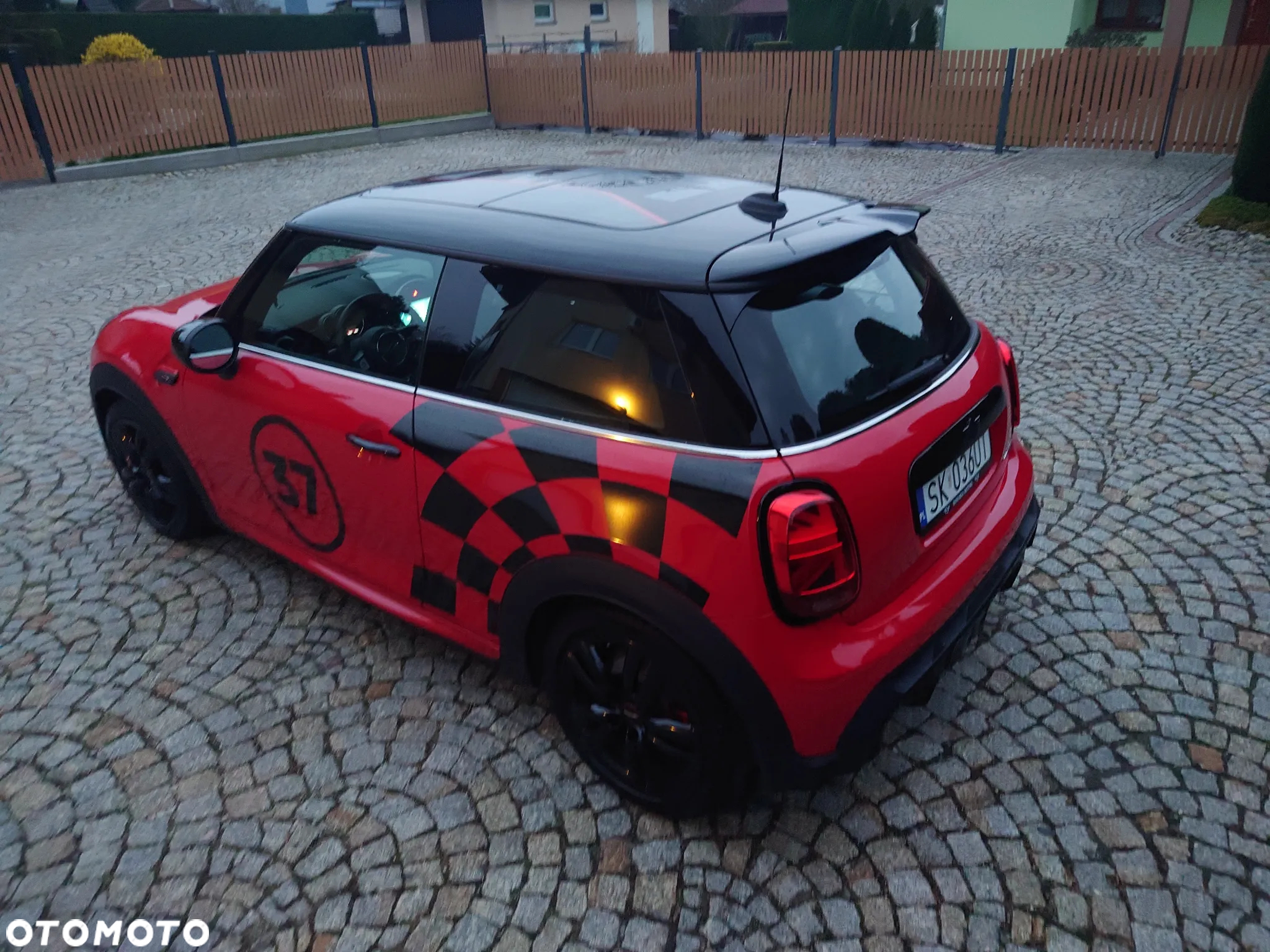 MINI John Cooper Works - 5