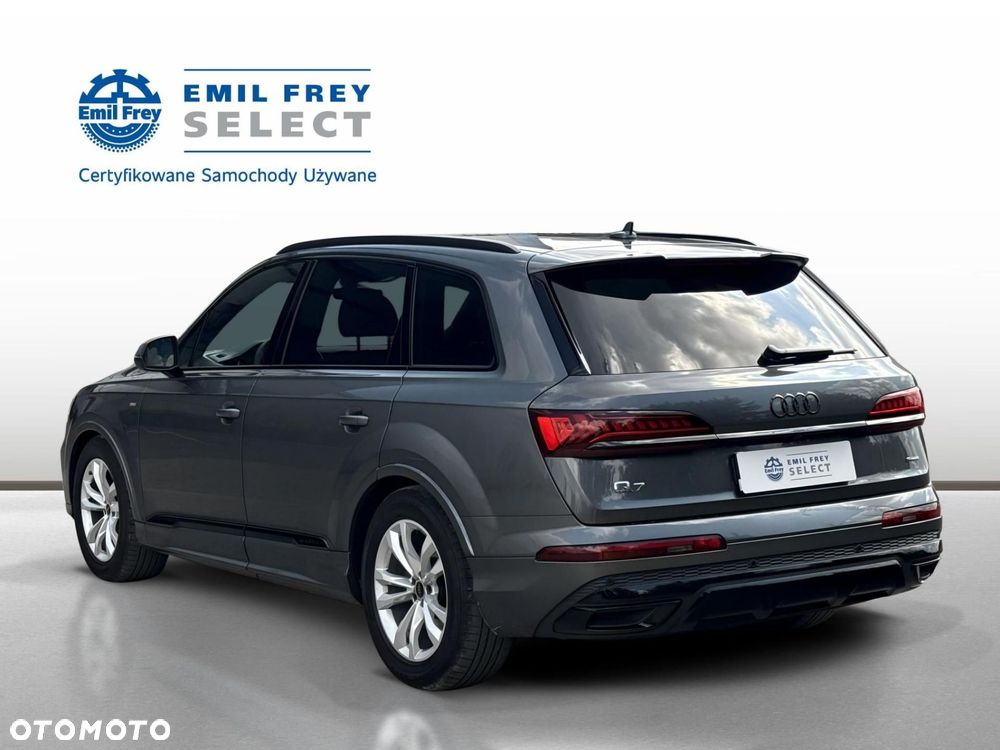 Audi Q7 - 8
