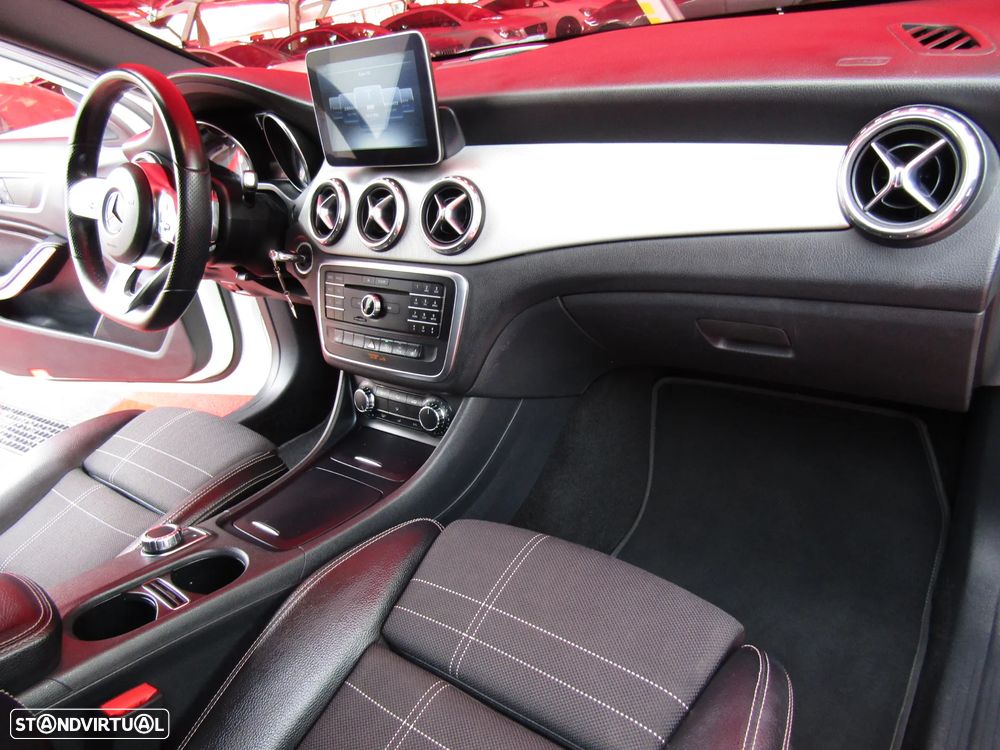 Mercedes-Benz GLA 220 d 7G-DCT Peak Edition - 12