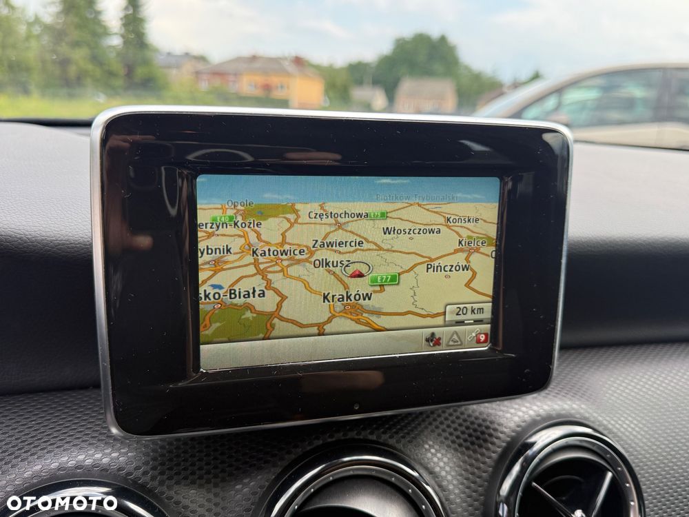 Mercedes-Benz Klasa A 180 (BlueEFFICIENCY) Urban - 18