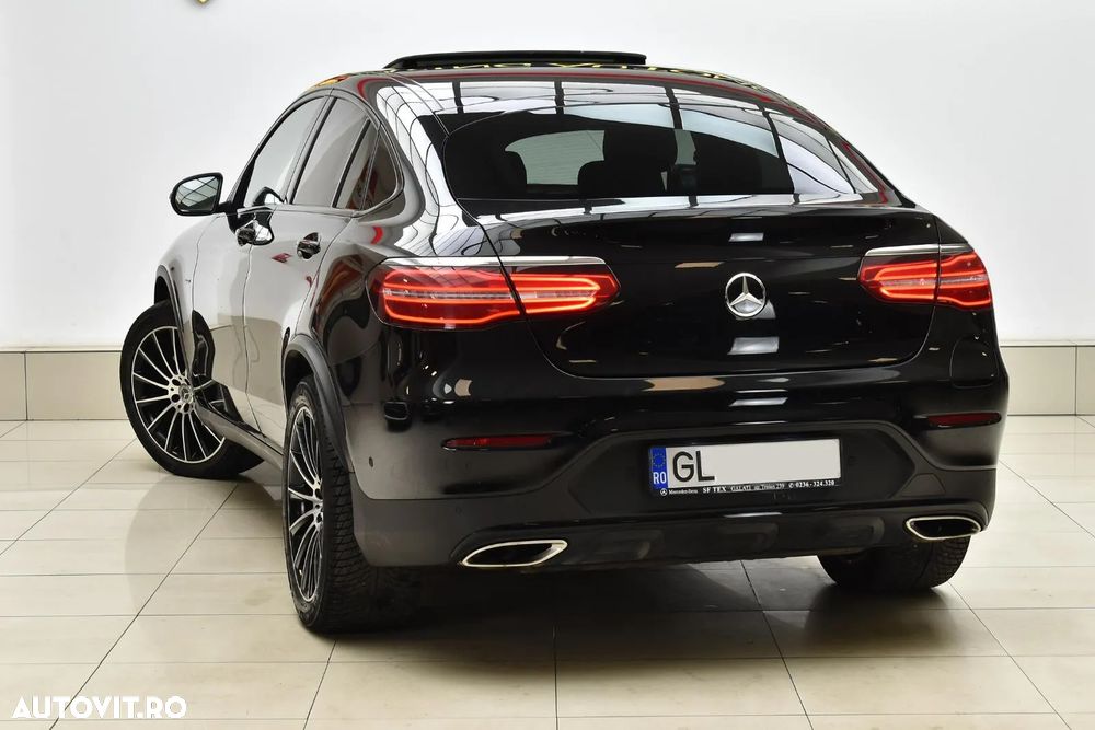 Mercedes-Benz GLC Coupe 350 e 4MATIC - 4