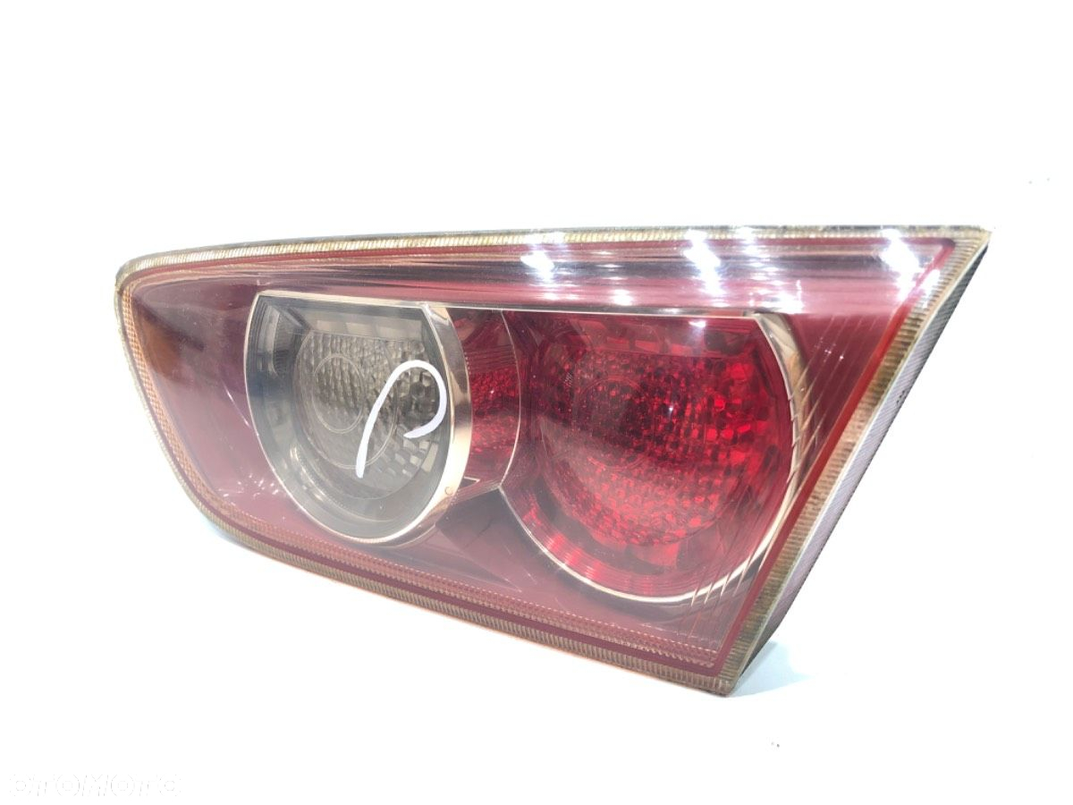 LAMPA TYŁ PRAWA WEWNĘTRZNA - 199.00 PLN - MITSUBISHI LANCER VIII (CY_A, CZ_A) 2007 - 2022 1.5 80 - 2