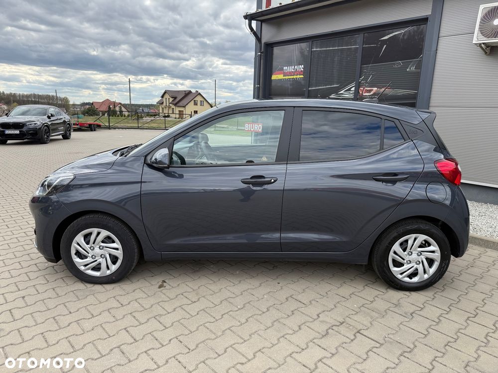 Hyundai i10 1.0 Fifa World Cup Edition - 7