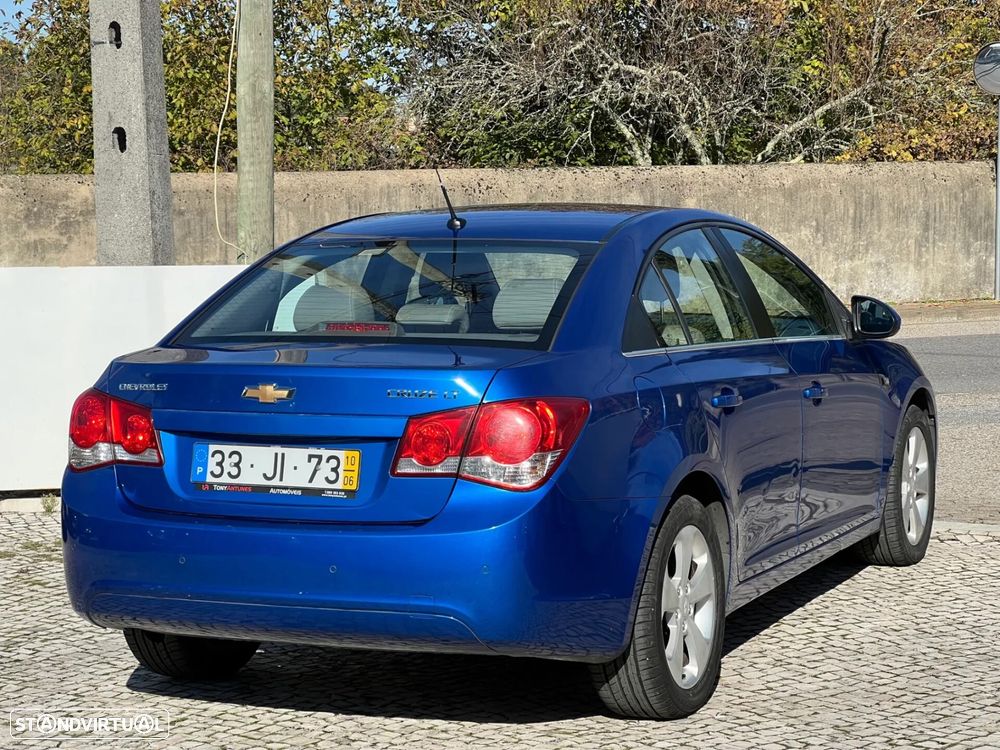 Chevrolet Cruze - 9