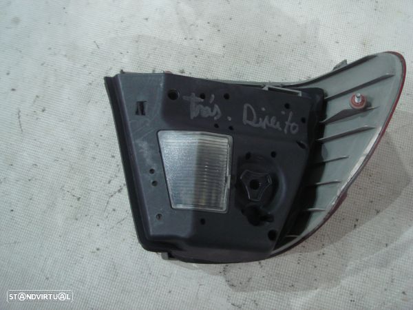 Farolim Stop Dto Bmw 3 (E46) - 2
