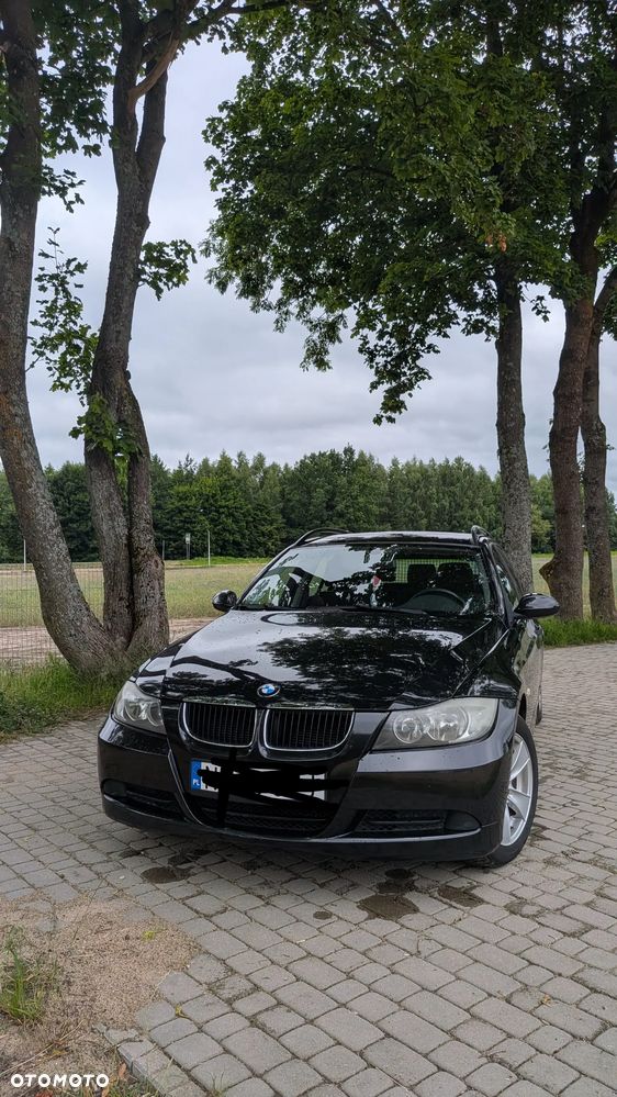 BMW Seria 3 - 1
