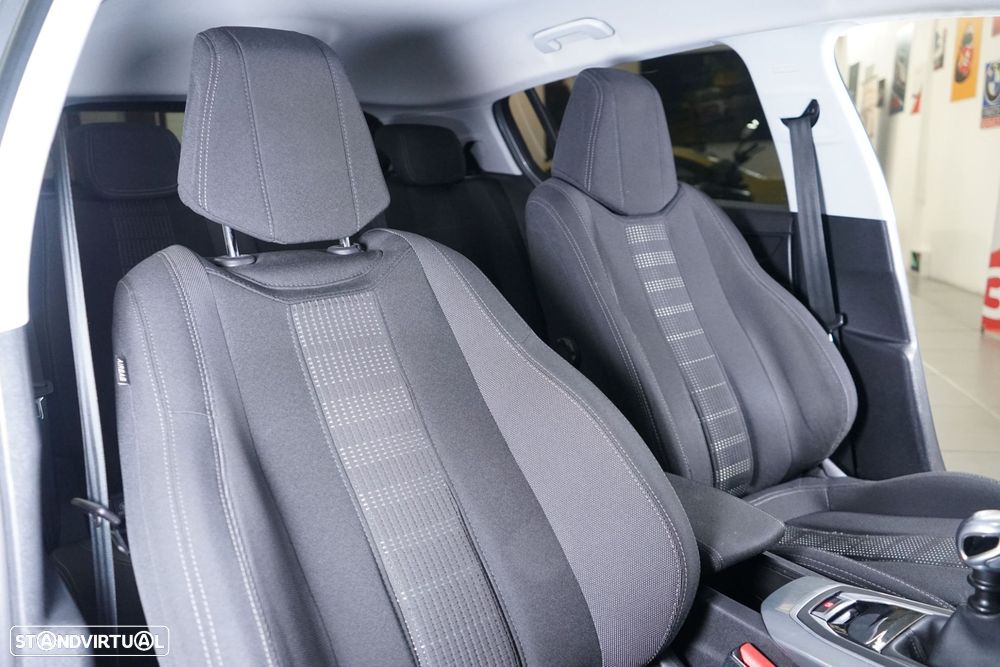 Peugeot 308 1.6 e-HDi Allure - 31