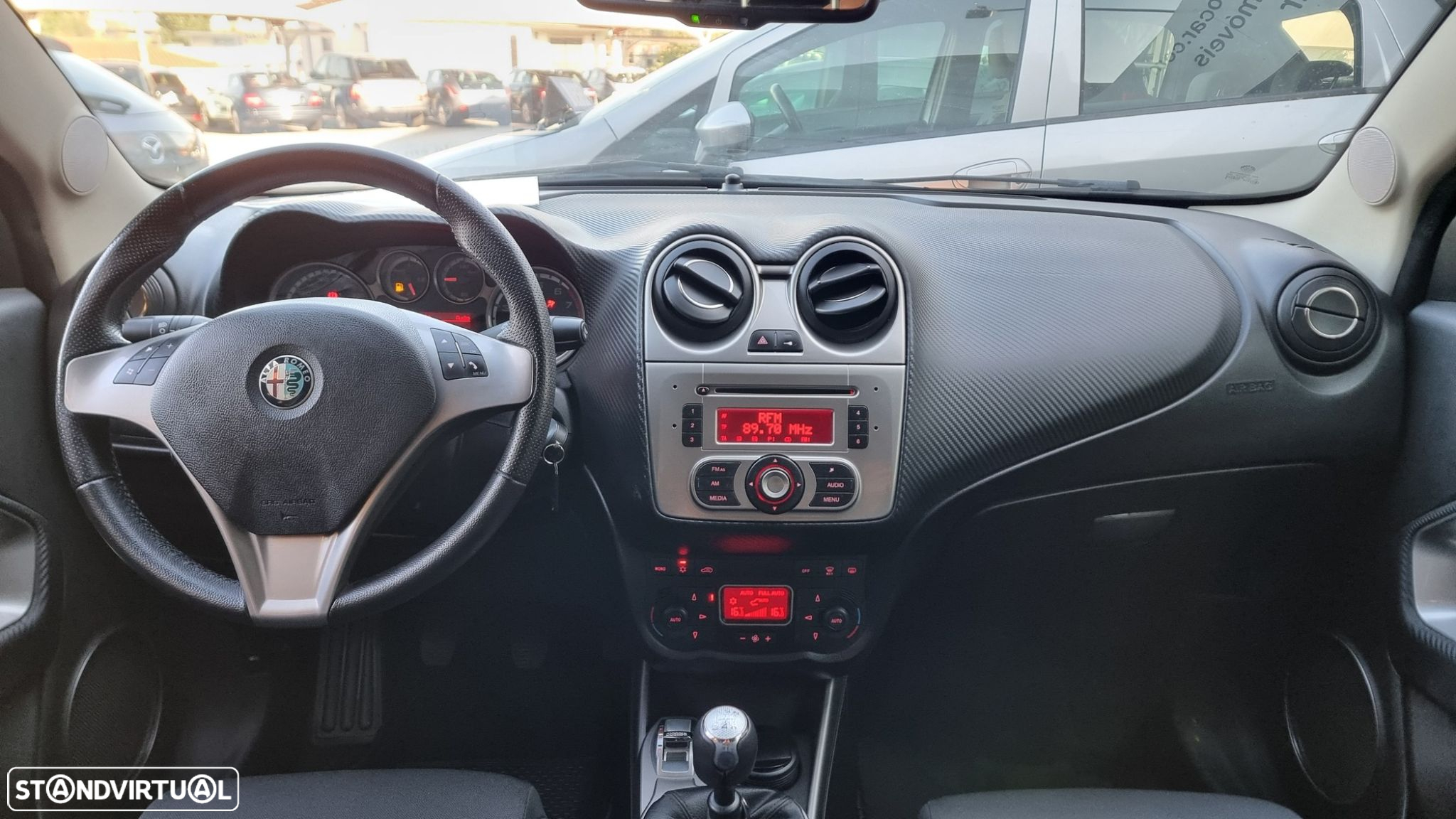 Alfa Romeo MiTo 1.4 T MultiAir Distinctive - 17