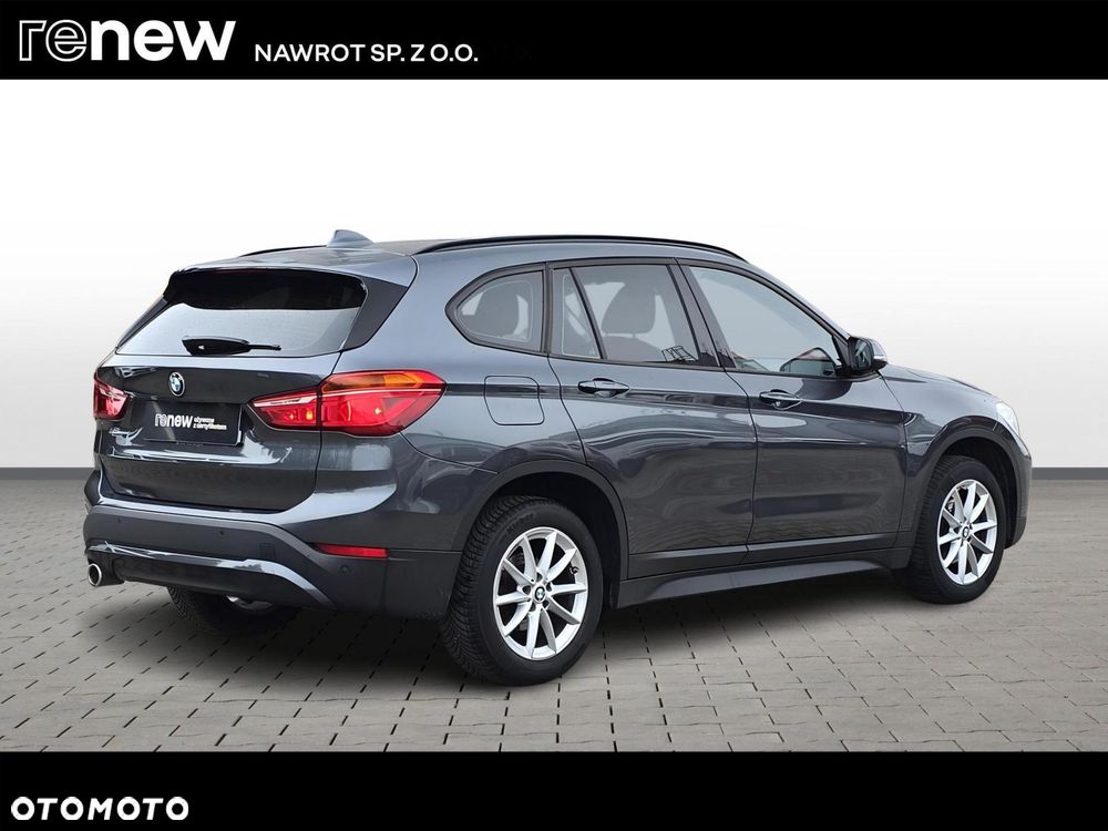 BMW X1 sDrive16d - 5