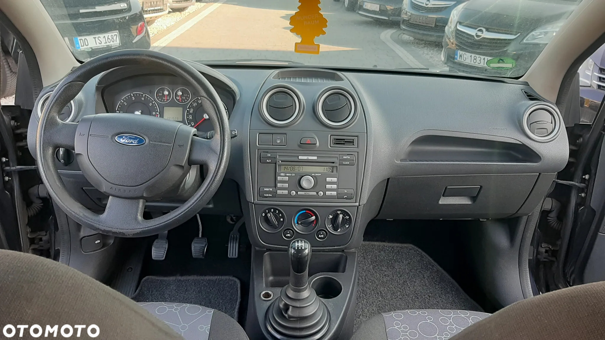 Ford Fiesta 1.3 - 9