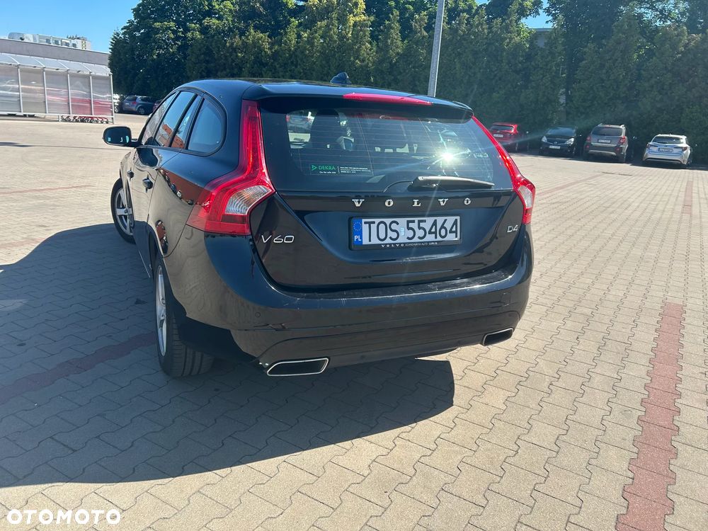 Volvo V60 D4 Drive-E R-Design Momentum - 8