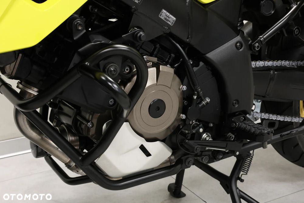 Suzuki DL - 24