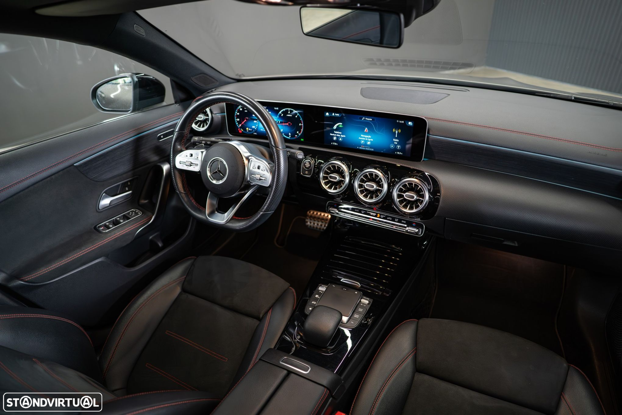 Mercedes-Benz CLA 220 d Shooting Brake AMG Line Aut. - 33