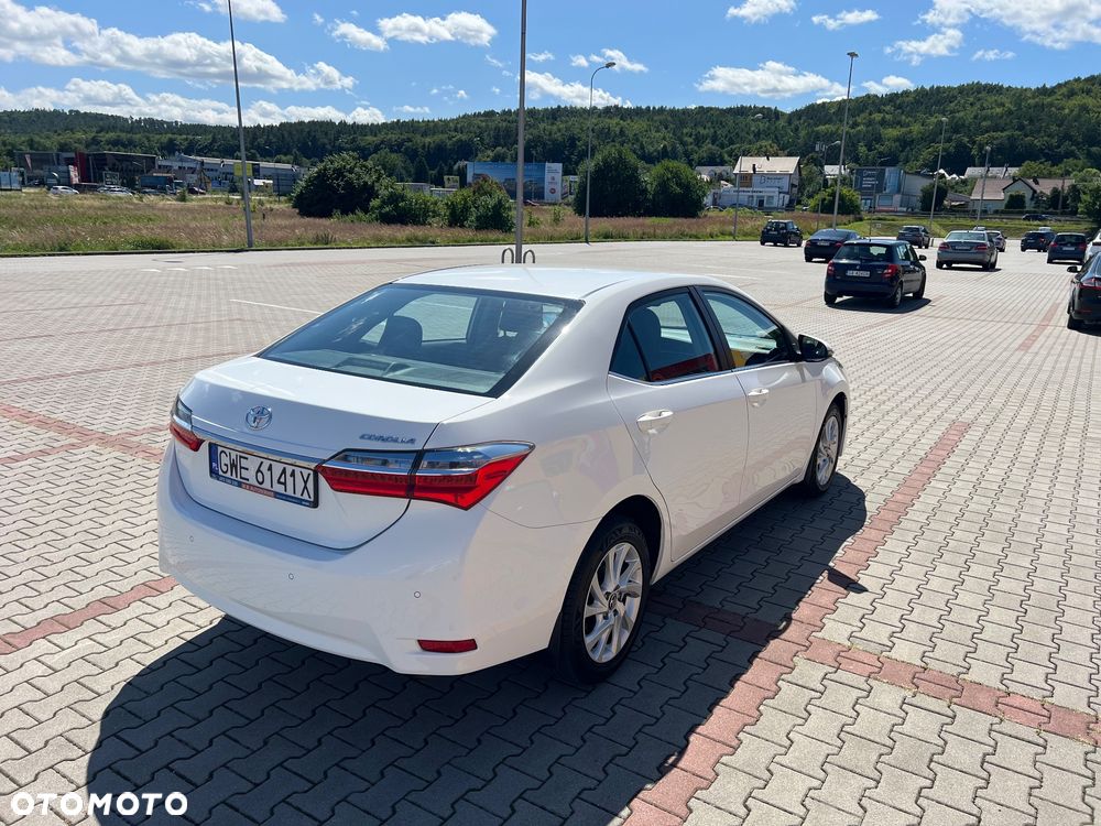 Toyota Corolla 1.6 Prestige - 10