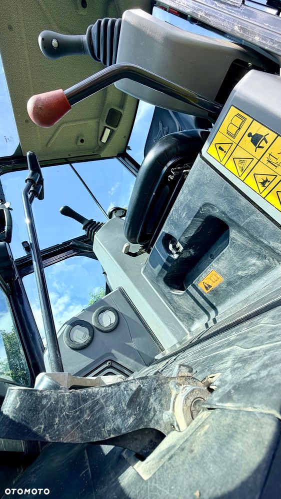 Bobcat E19 - 15