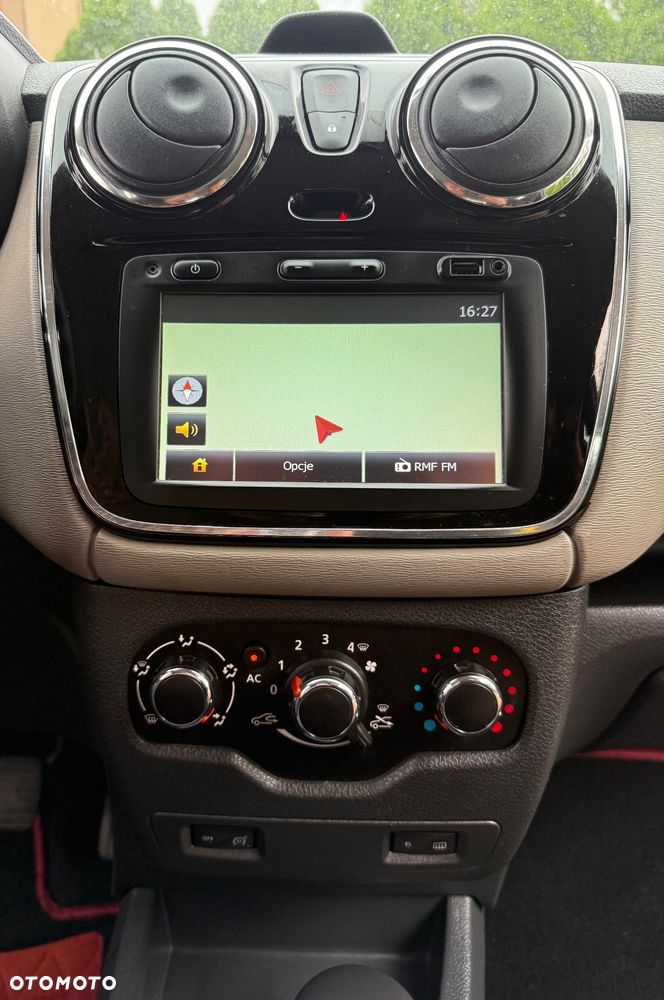 Dacia Lodgy 1.6 Laureate - 19