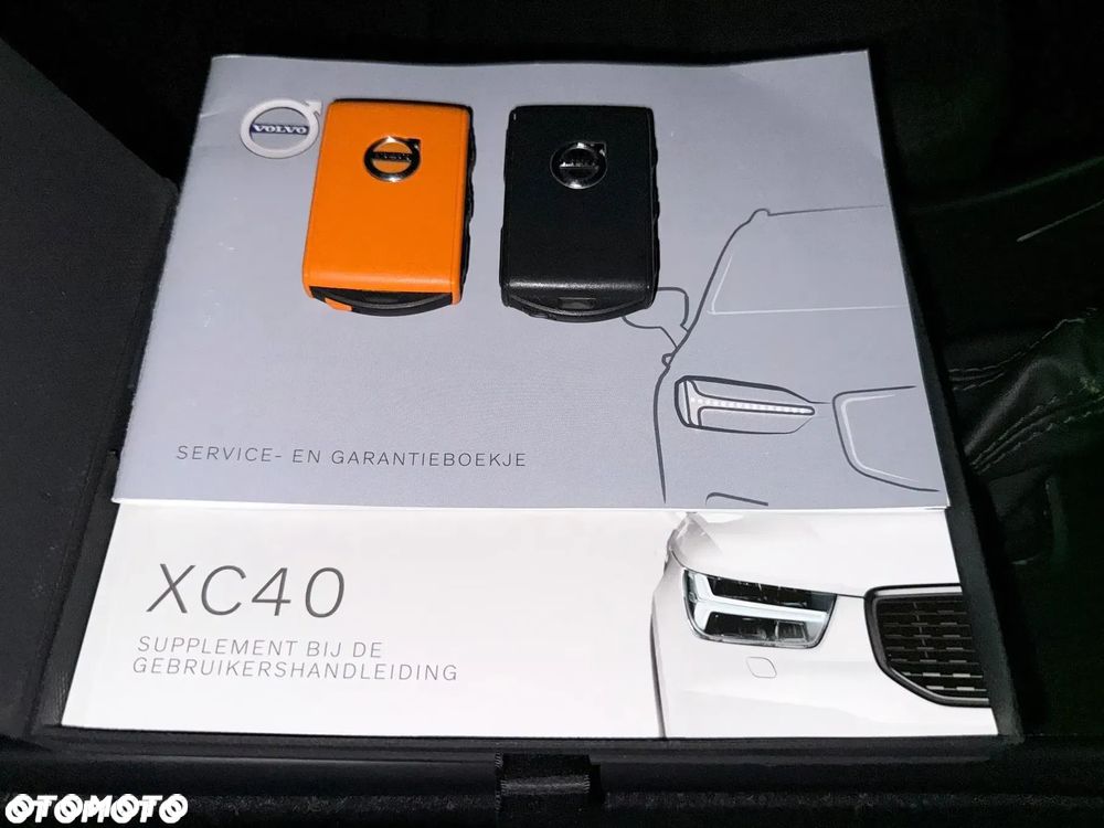 Volvo XC 40 T2 Momentum Core - 22