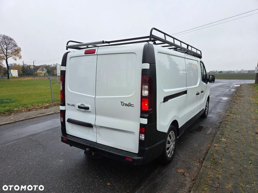Renault Trafic - 15