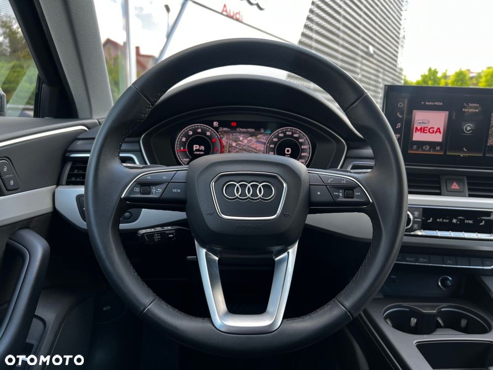 Audi A4 Avant 35 TFSI mHEV S Line S tronic - 22