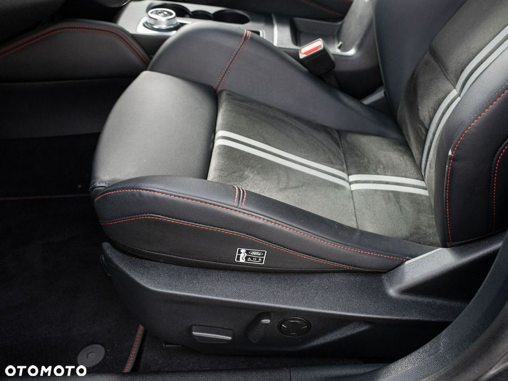 Ford Focus - 11