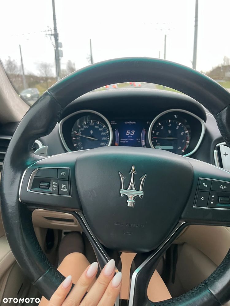 Maserati Ghibli - 4