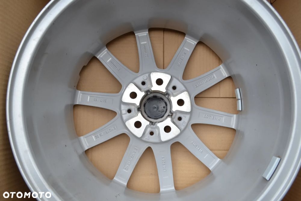FELGI ALUMINIOWE OEM BMW F40 F70 F45 F46 F39 F48 5x112 7,5J17 ET 52 2073 - 11