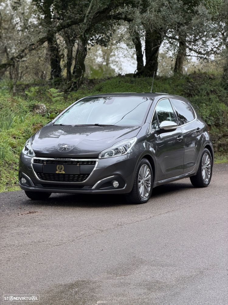 Peugeot 208 1.2 VTi Allure Auto - 3