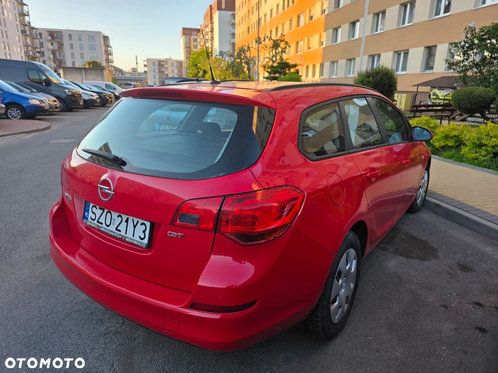 Opel Astra 1.7 CDTI - 9