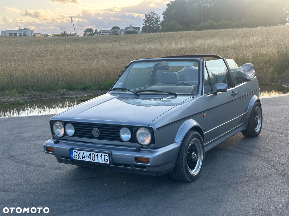 Volkswagen Golf - 3