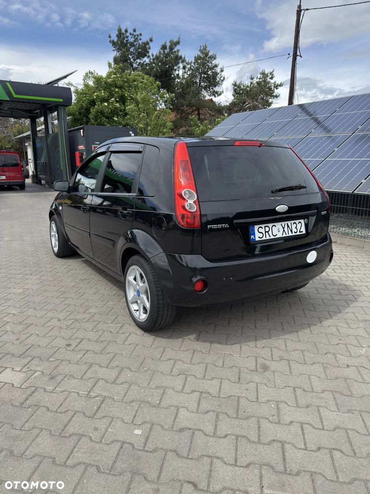 Ford Fiesta 1.6 TDCi Trend - 4