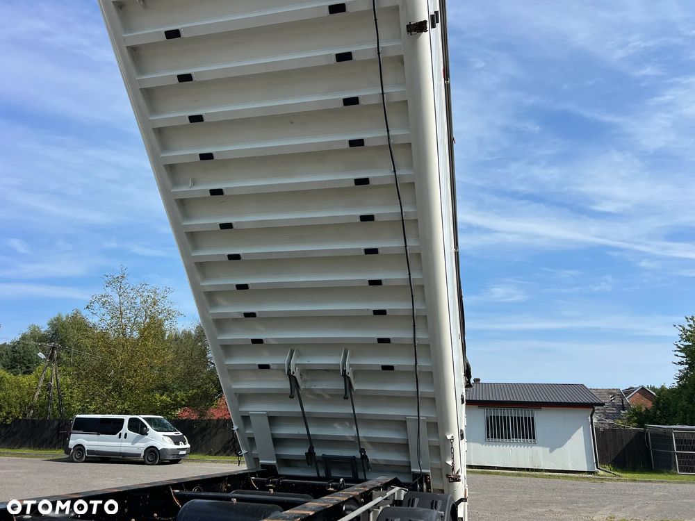 Schmitz Cargobull GOTHA SGF PODNOSZONA OŚ - 20