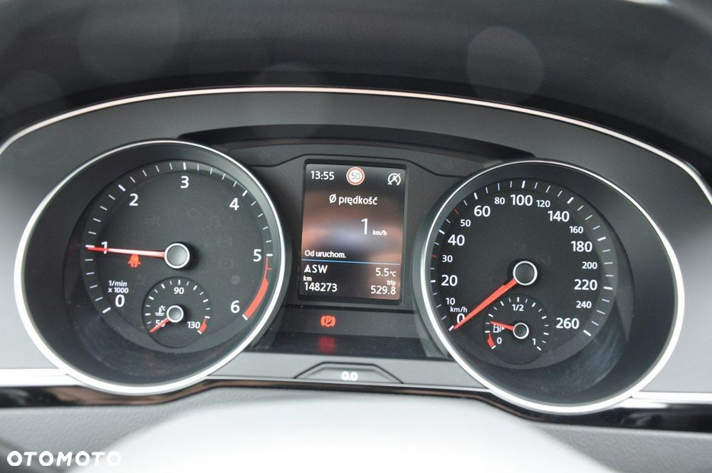 Volkswagen Passat - 14