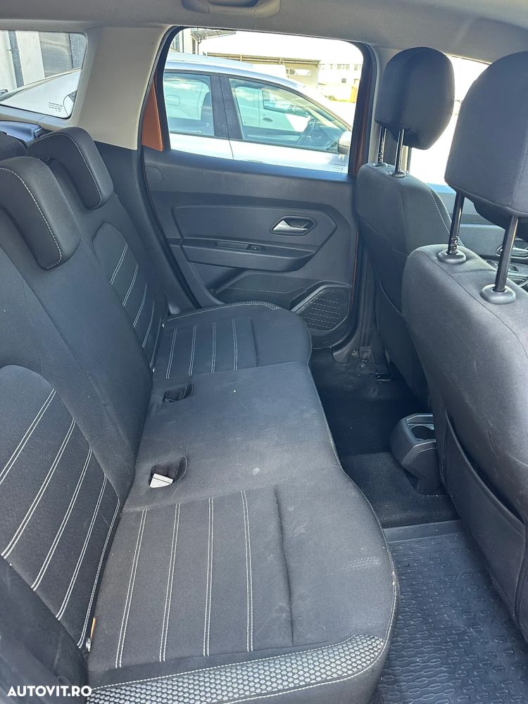 Dacia Duster 1.5 Blue dCi 4WD Prestige - 8