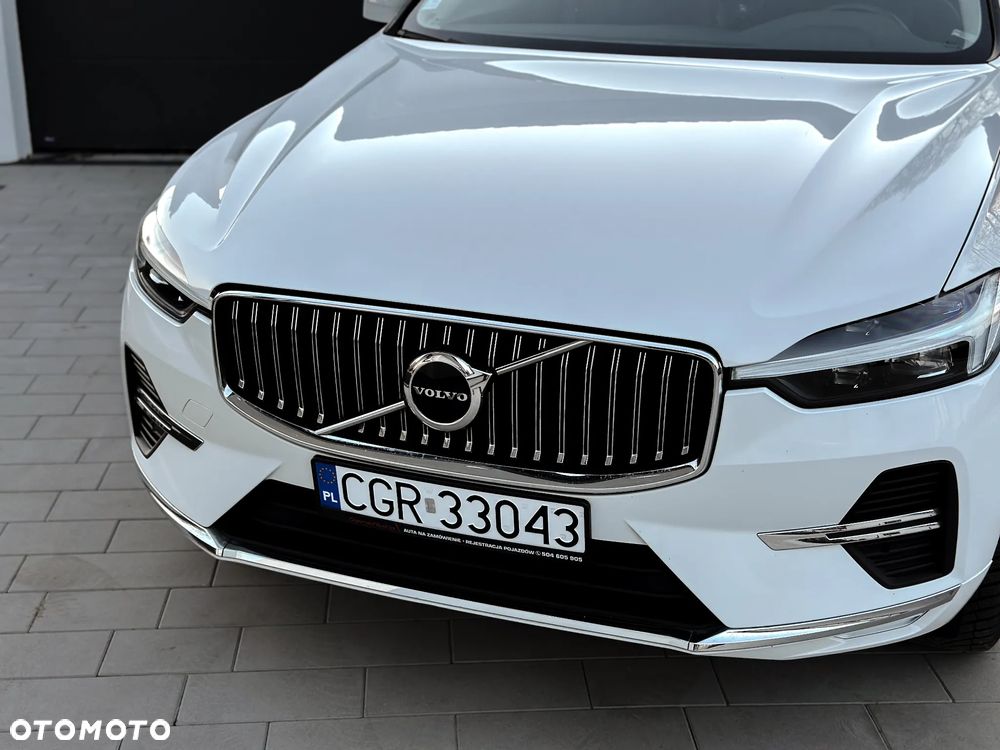 Volvo XC 60 T6 AWD Recharge Plus Bright - 11