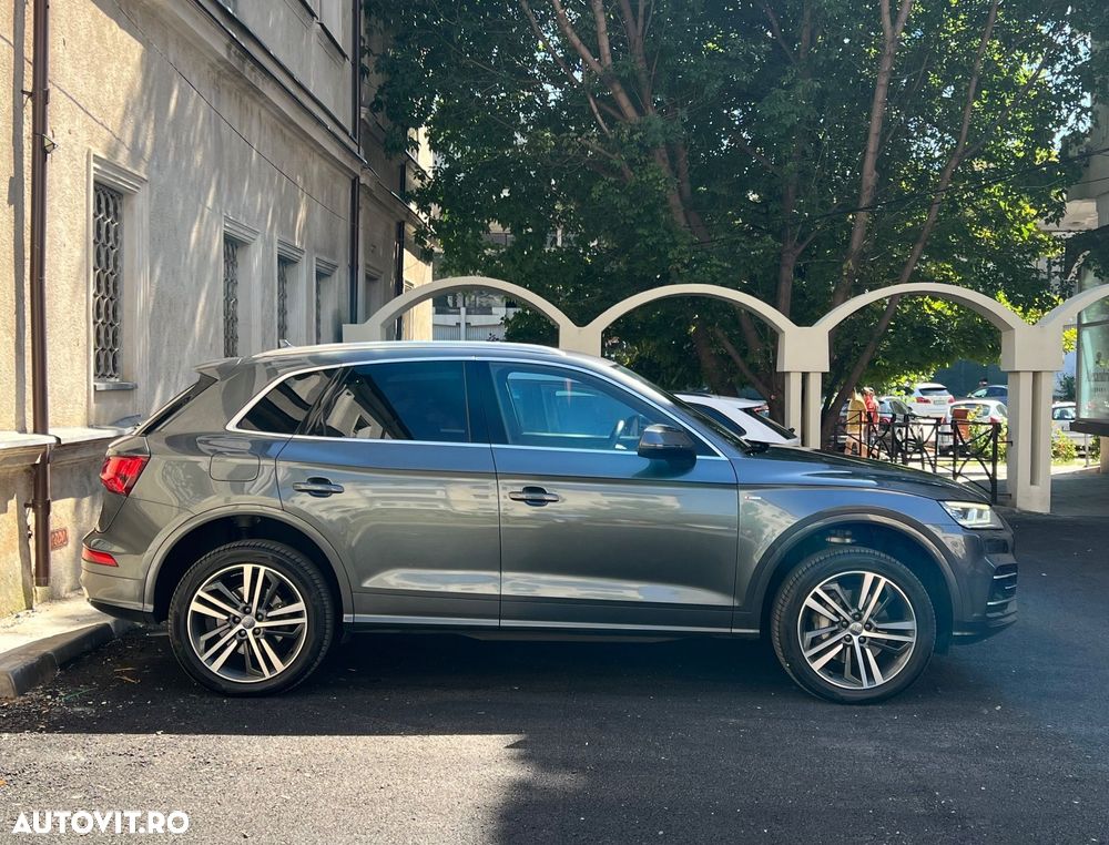 Audi Q5 55 TFSI e quattro S tronic PHEV S Line - 2