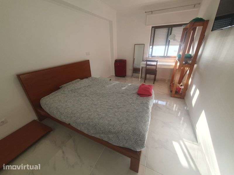 Apartamento T4 Remodelado no centro de tomar 120m² - Grande imagem: 4/7