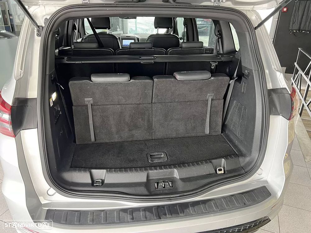 Ford S-Max 2.0 TDCi ST-Line - 29