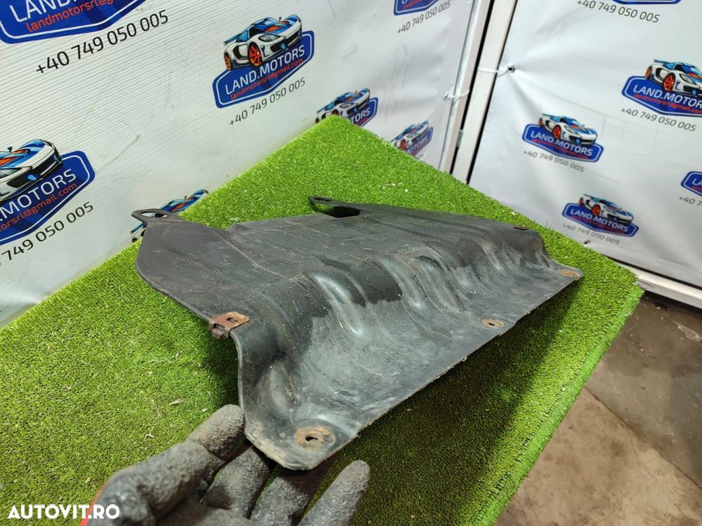 SCUT CUTIE DE VITEZE BMW SERIA 4 M-PACHET 420D F32 / F33 / F36 2.0 DIESEL 2013 COD OEM 6850067 / 51164310 / COUPE 2013-2021 - 4