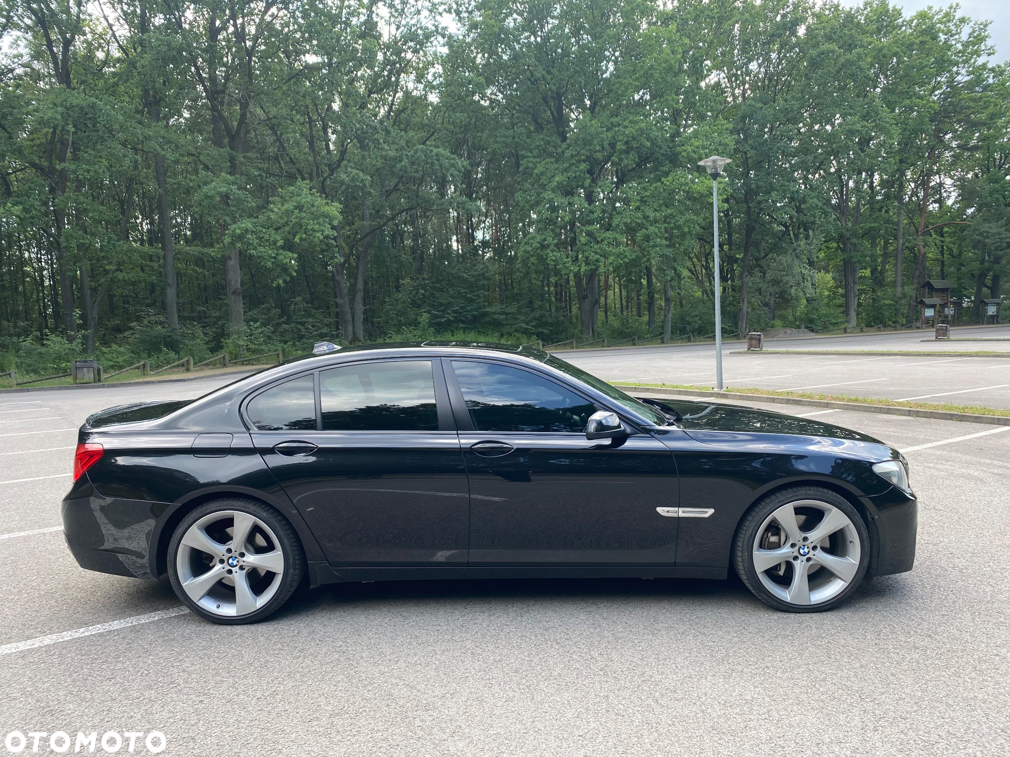 BMW Seria 7 740d xDrive - 4