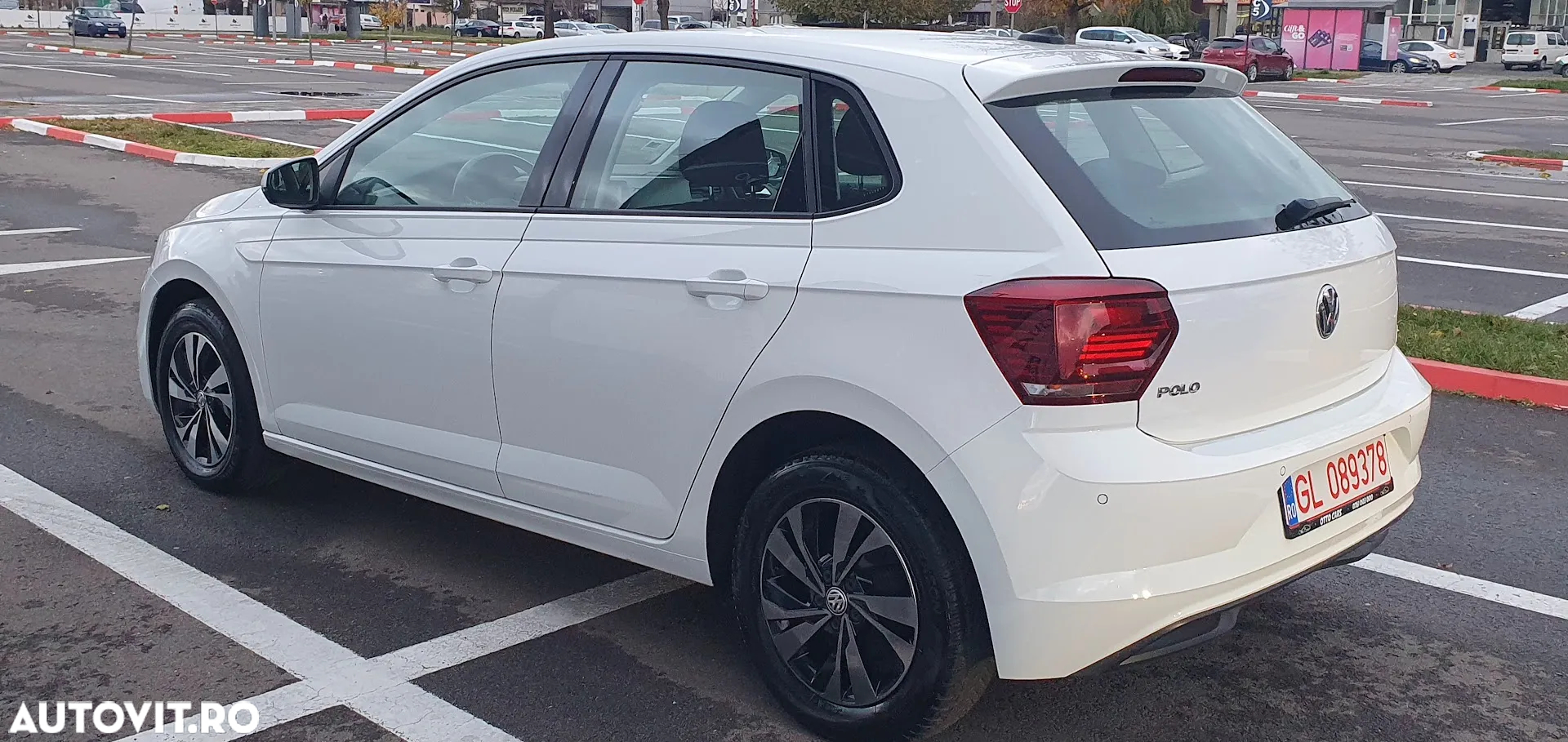 Volkswagen Polo 1.6 TDI Comfortline - 22