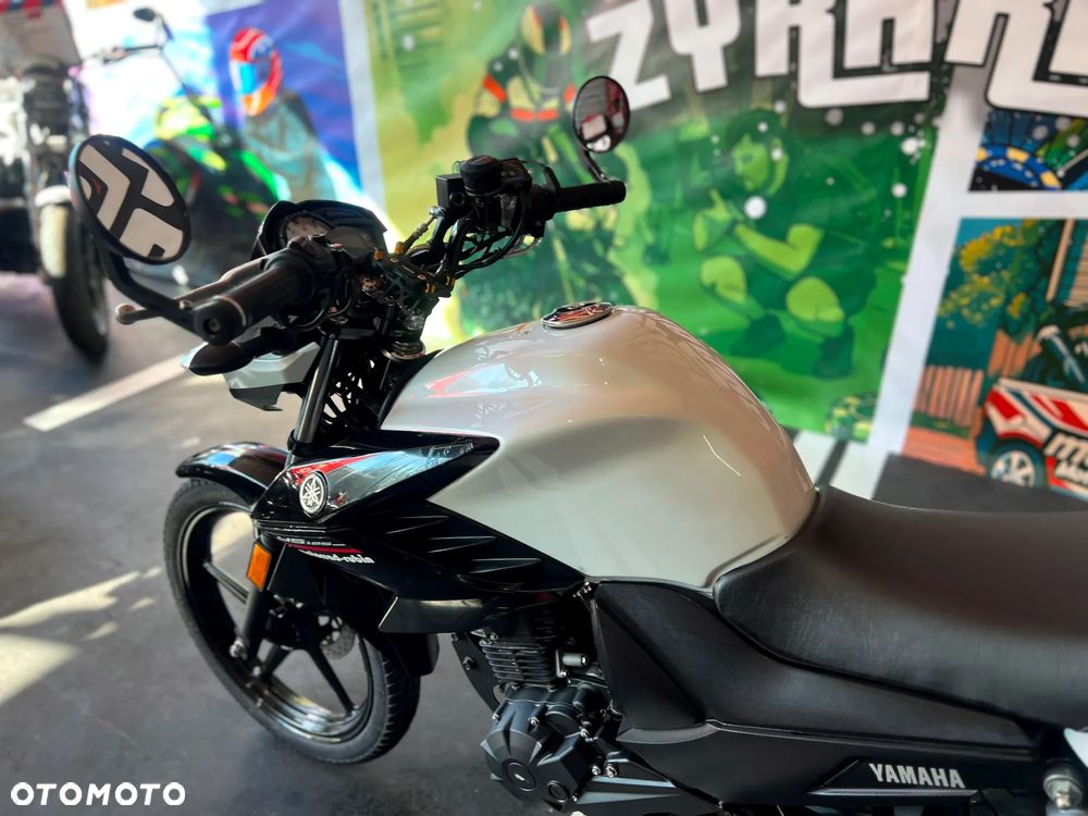 Yamaha YS - 24