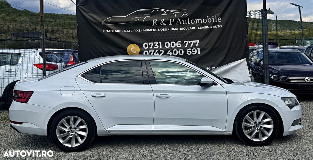 Skoda Superb 1.6 TDI GreenLine - 2