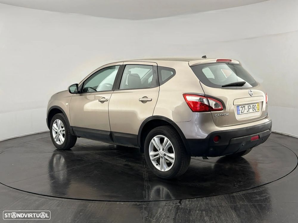 Nissan Qashqai - 3