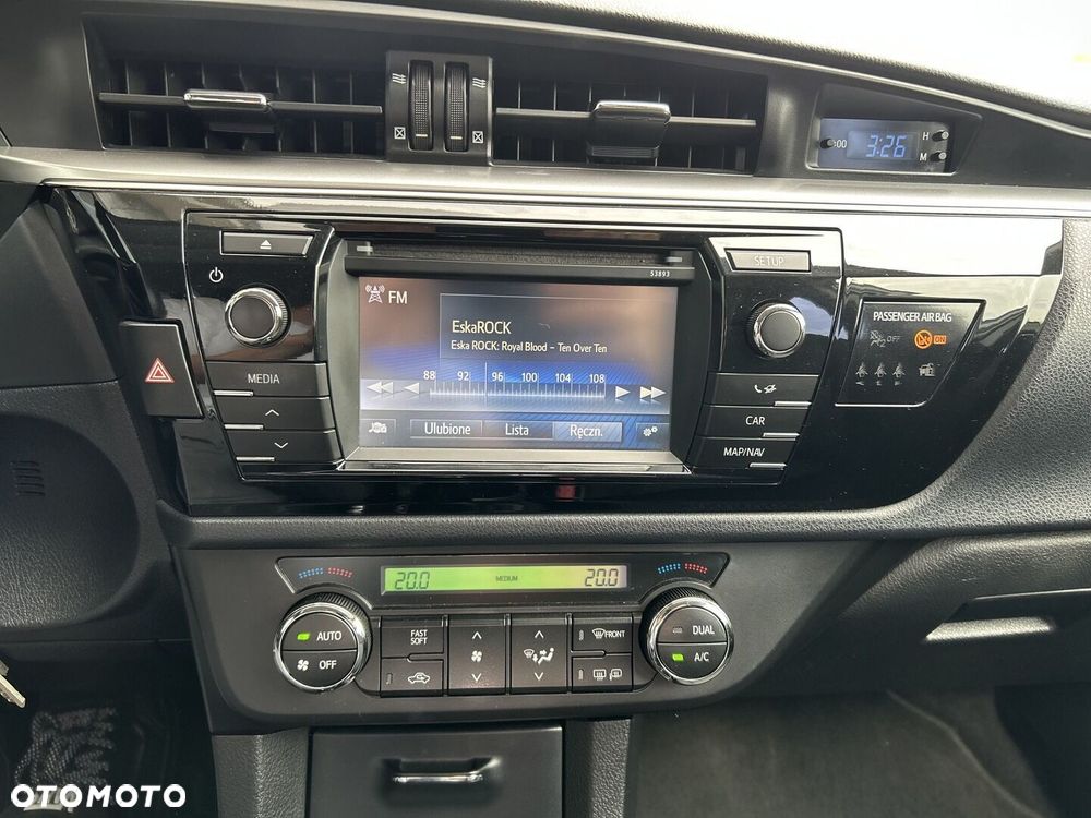 Toyota Corolla 1.6 Premium EU6 - 18
