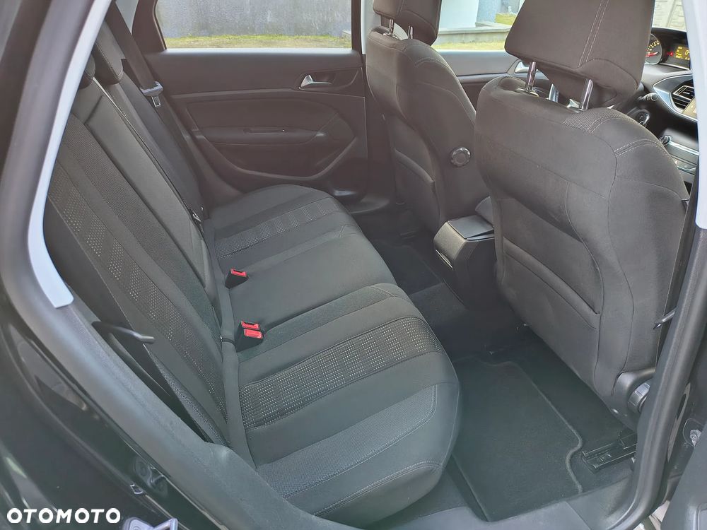 Peugeot 308 BlueHDi 150 Stop & Start Business-Line - 14