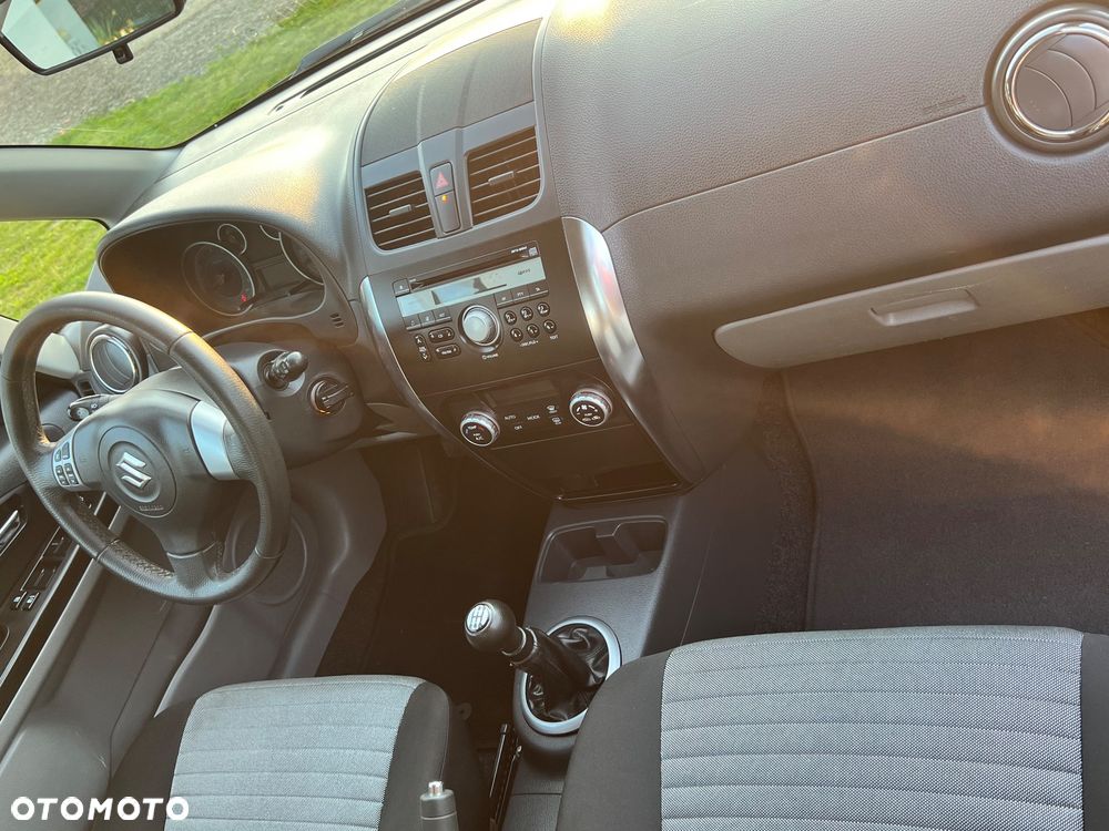 Suzuki SX4 1.6 VVT 4x4 Limited - 13