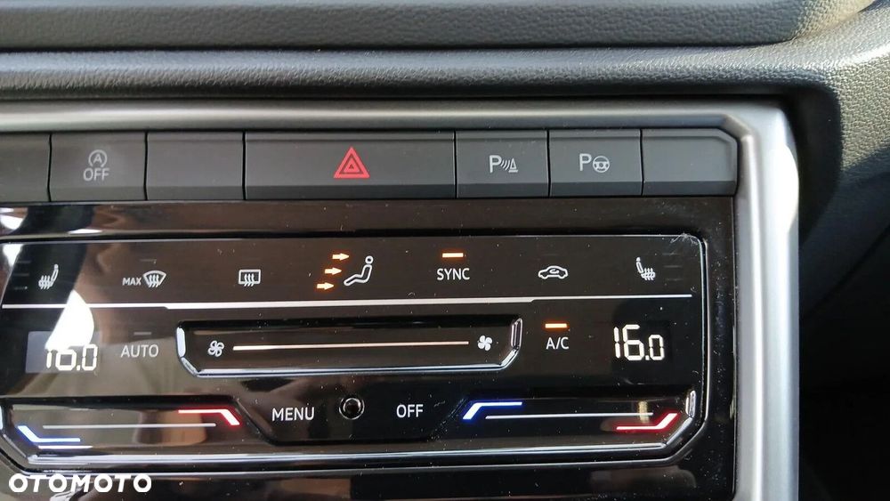 Volkswagen T-Roc 1.5 TSI Life Plus DSG - 14